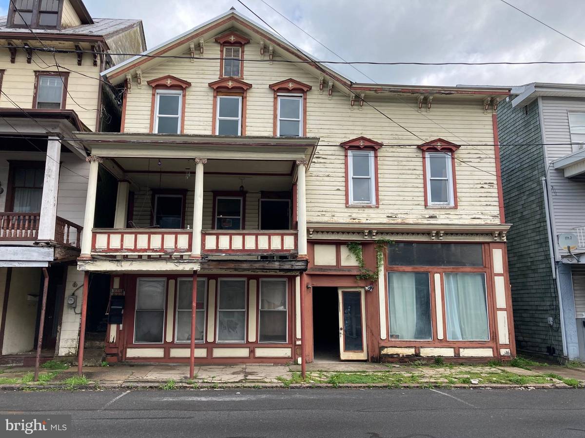 Williamstown, PA 17098,111 E MARKET ST