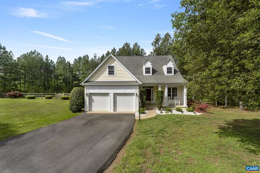 208 ANTIOCH SPRINGS LN, Scottsville, VA 24590