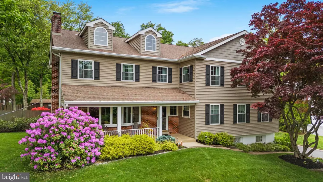 106 DEERFIELD RD, Broomall, PA 19008