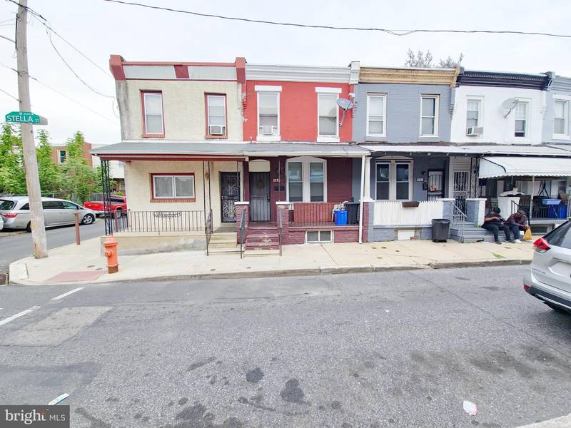 2123 W STELLA ST, Philadelphia, PA 19132