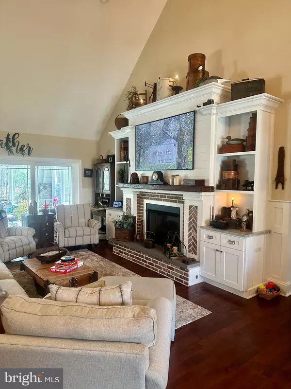 Cape May Court House, NJ 08210,2 TURTLE THOROFARE CT