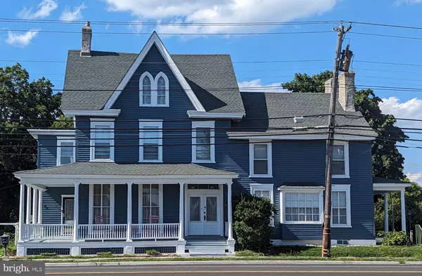 149-151 E MAIN ST, Tuckerton, NJ 08087