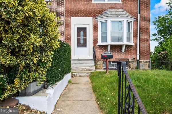 4241 ROBBINS, Philadelphia, PA 19135