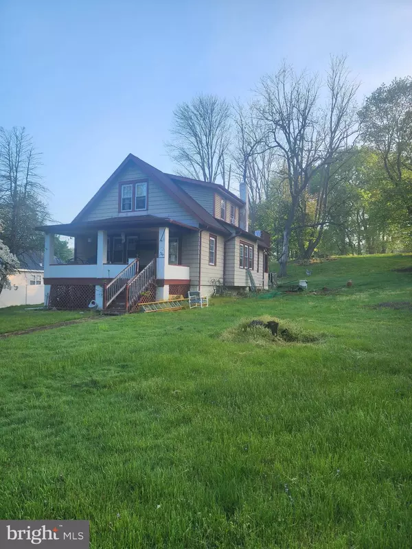 4367 BETHEL RD, Boothwyn, PA 19061