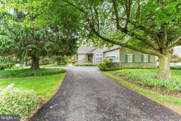 Huntingdon Valley, PA 19006,665 HIDDEN POND LN