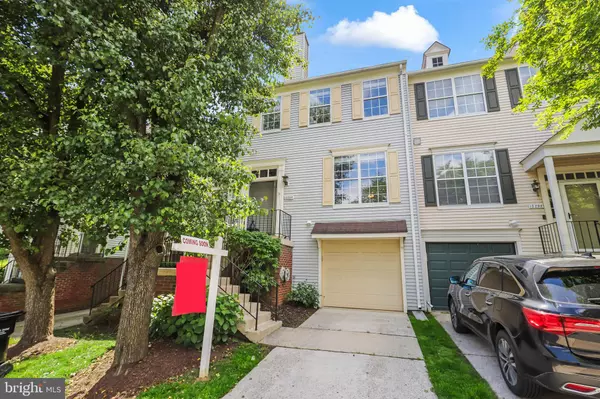 12294 WYE OAK COMMONS CIR #103,  Burke,  VA 22015