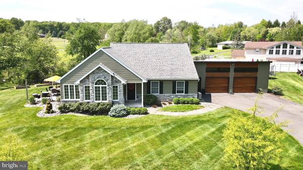 5 MEADOWBROOK DR, Schuylkill Haven, PA 17972