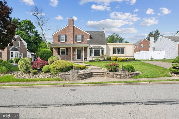 304 ASHLAND AVE, Secane, PA 19018