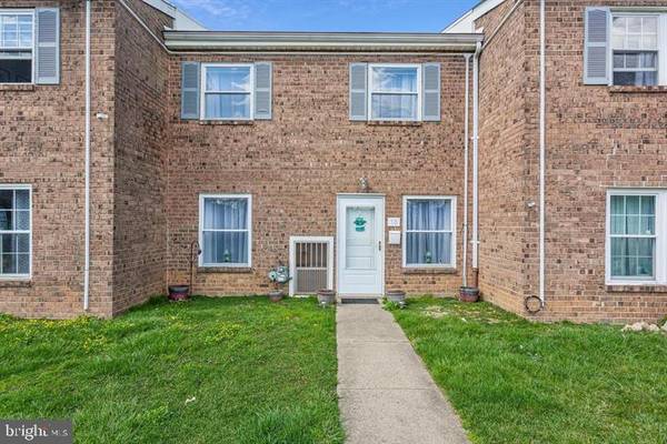 12135 ACADEMY RD #18, Philadelphia, PA 19154