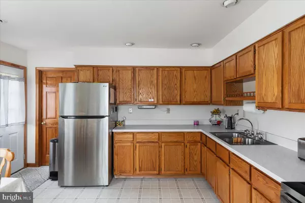 709 DICKS HOLLOW RD Winchester, VA 22603