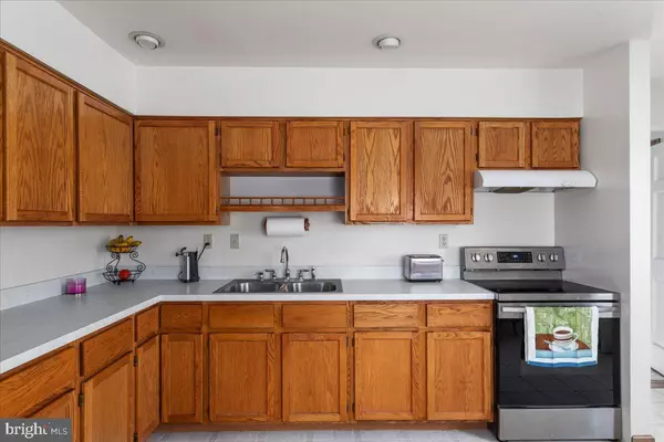 709 DICKS HOLLOW RD Winchester, VA 22603