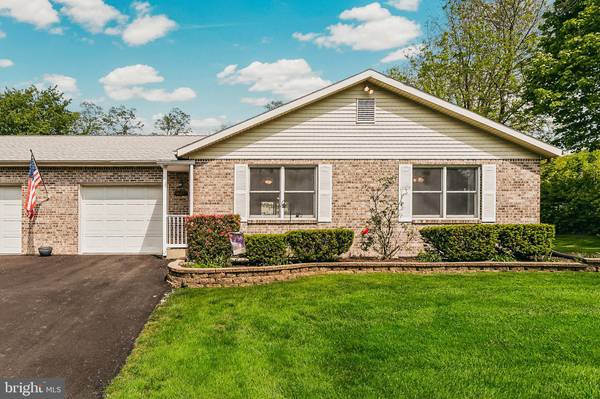 4177 MINK RD, Emmaus, PA 18049