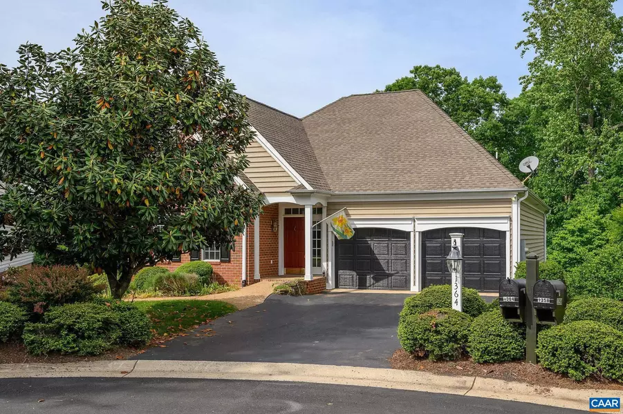 1364 COURTYARD DR, Charlottesville, VA 22903