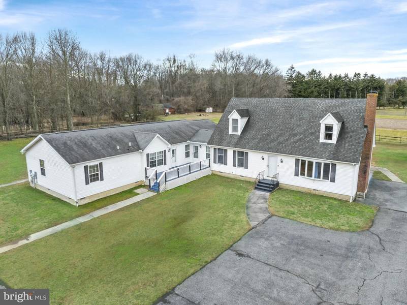 2304 PORTER RD, Bear, DE 19701