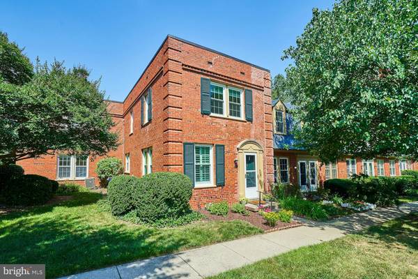 1510 S EDGEWOOD ST #553, Arlington, VA 22204