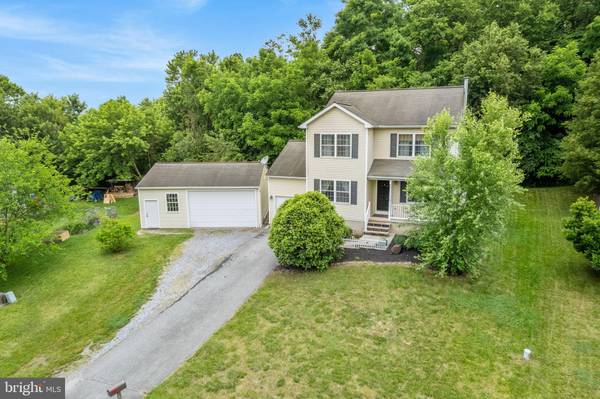 118 COMMODORE DR, Bainbridge, PA 17502