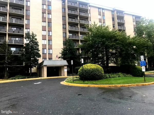 3101 S MANCHESTER ST #618, Falls Church, VA 22044