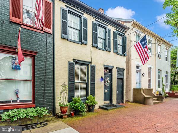 24 W SOUTH ST, Frederick, MD 21701