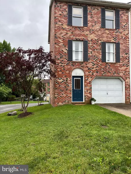 3 STONEWALL CT, Harpers Ferry, WV 25425