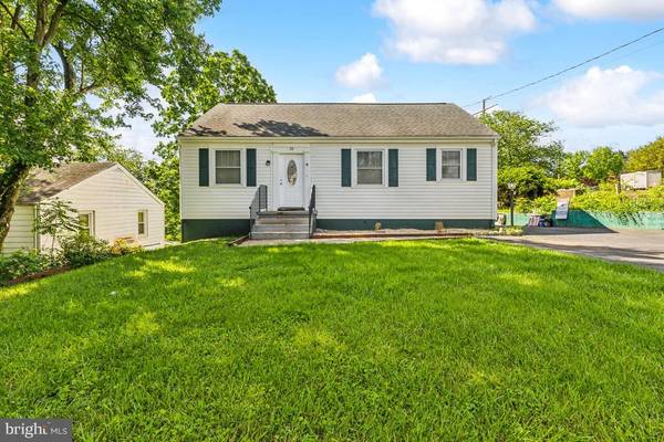 114 HOUSEWORTH ST, Orange, VA 22960