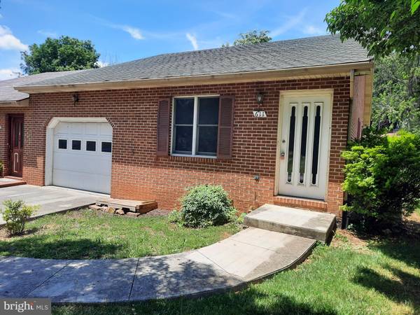 611 MOUNT VIEW ST,  Front Royal,  VA 22630