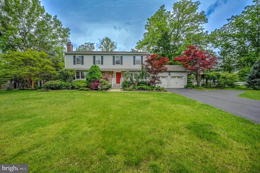 2 STANFORD, East Windsor, NJ 08520