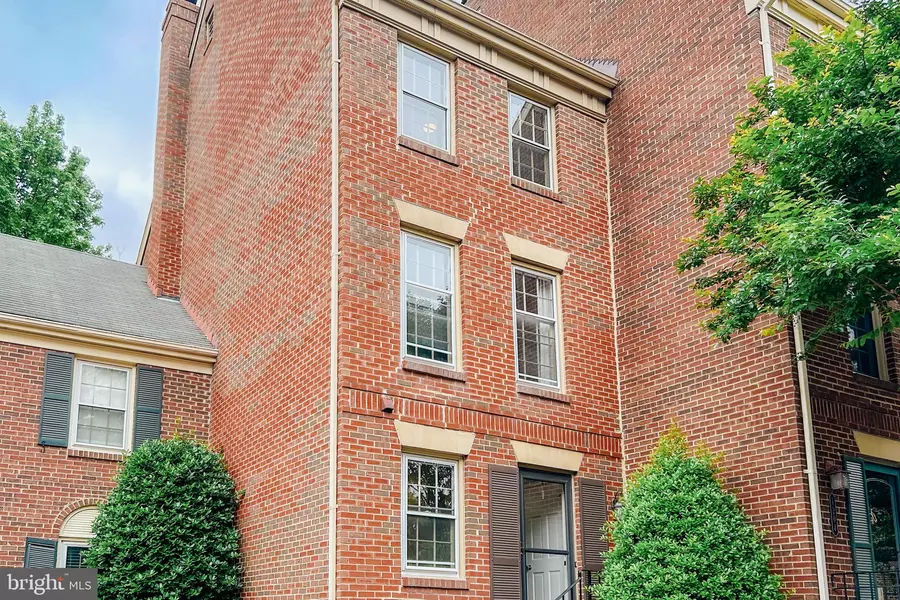 1202 MICHIGAN CT, Alexandria, VA 22314