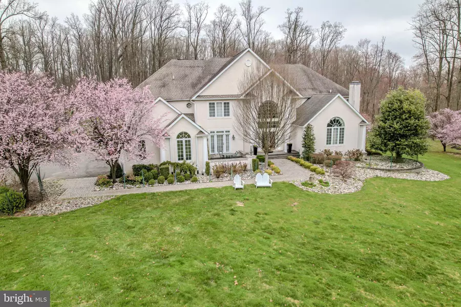 29 SWEETBRIAR LN, Glen Mills, PA 19342