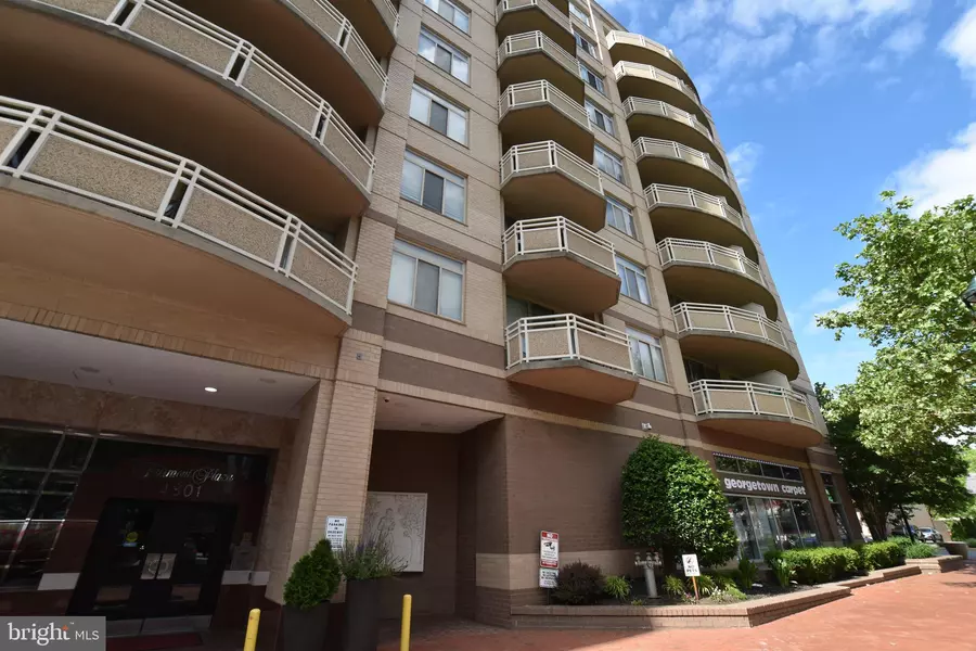 4801 FAIRMONT AVE #302, Bethesda, MD 20814