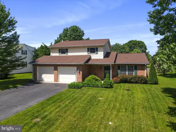 Chambersburg, PA 17202,3479 CARNOUSTIE DRIVE