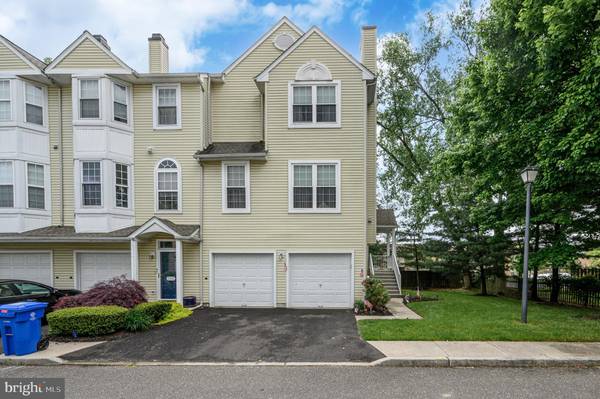 8304 CYPRESS CT, Palmyra, NJ 08065