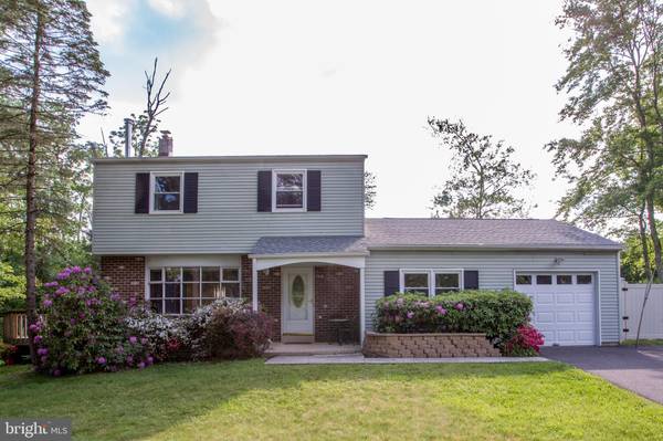 Chalfont, PA 18914,8 OAKMONT WAY