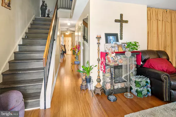 Mount Laurel, NJ 08054,216 MARTINS WAY