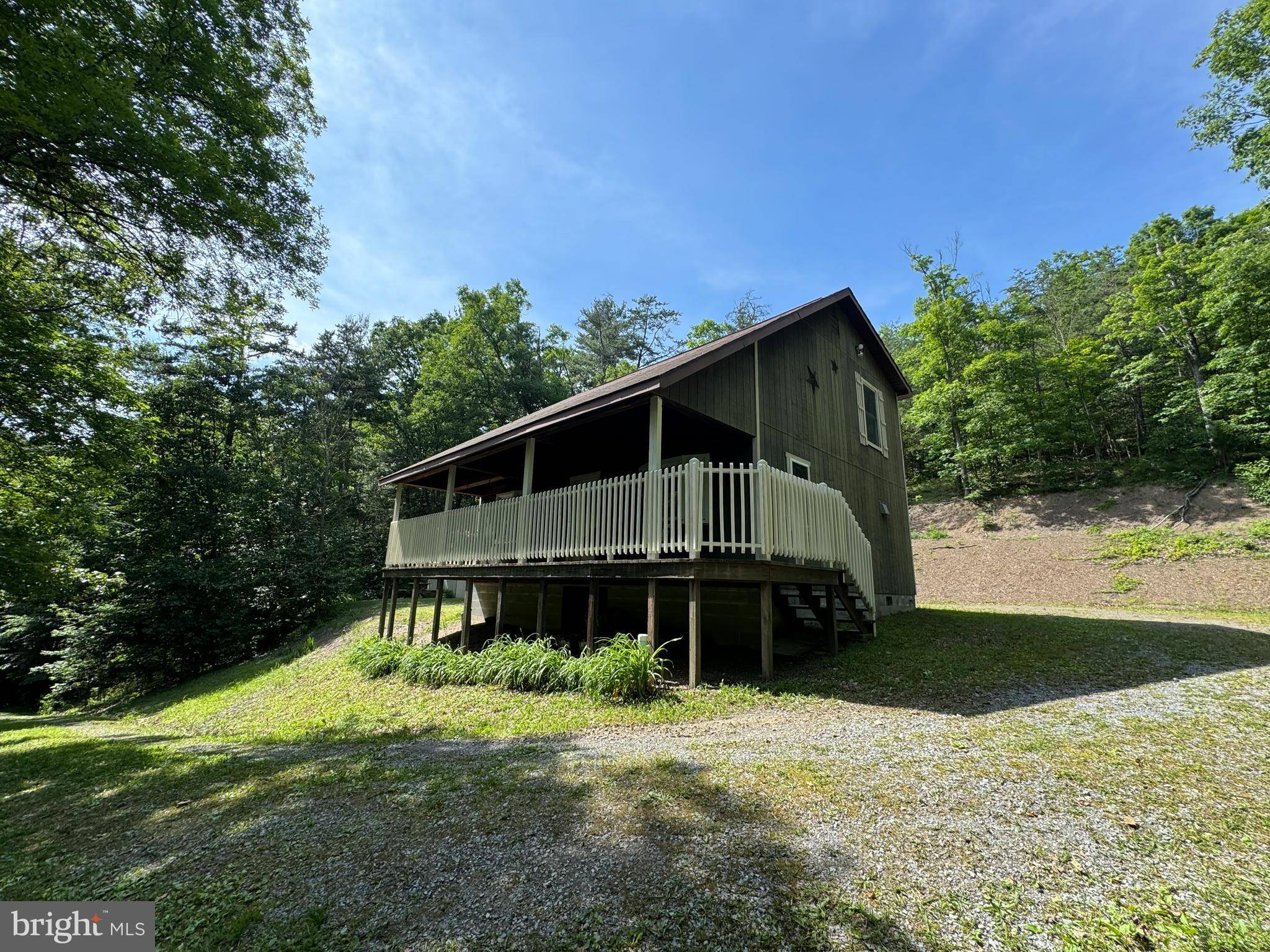 Shirleysburg, PA 17260,11081 KNOB LN
