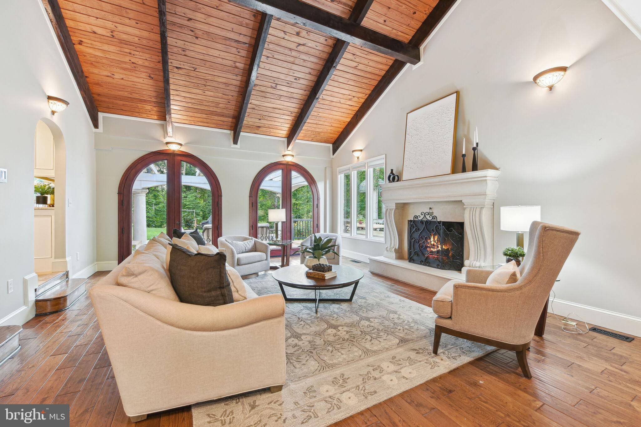 Vienna, VA 22182,9613 PEMBROKE PL
