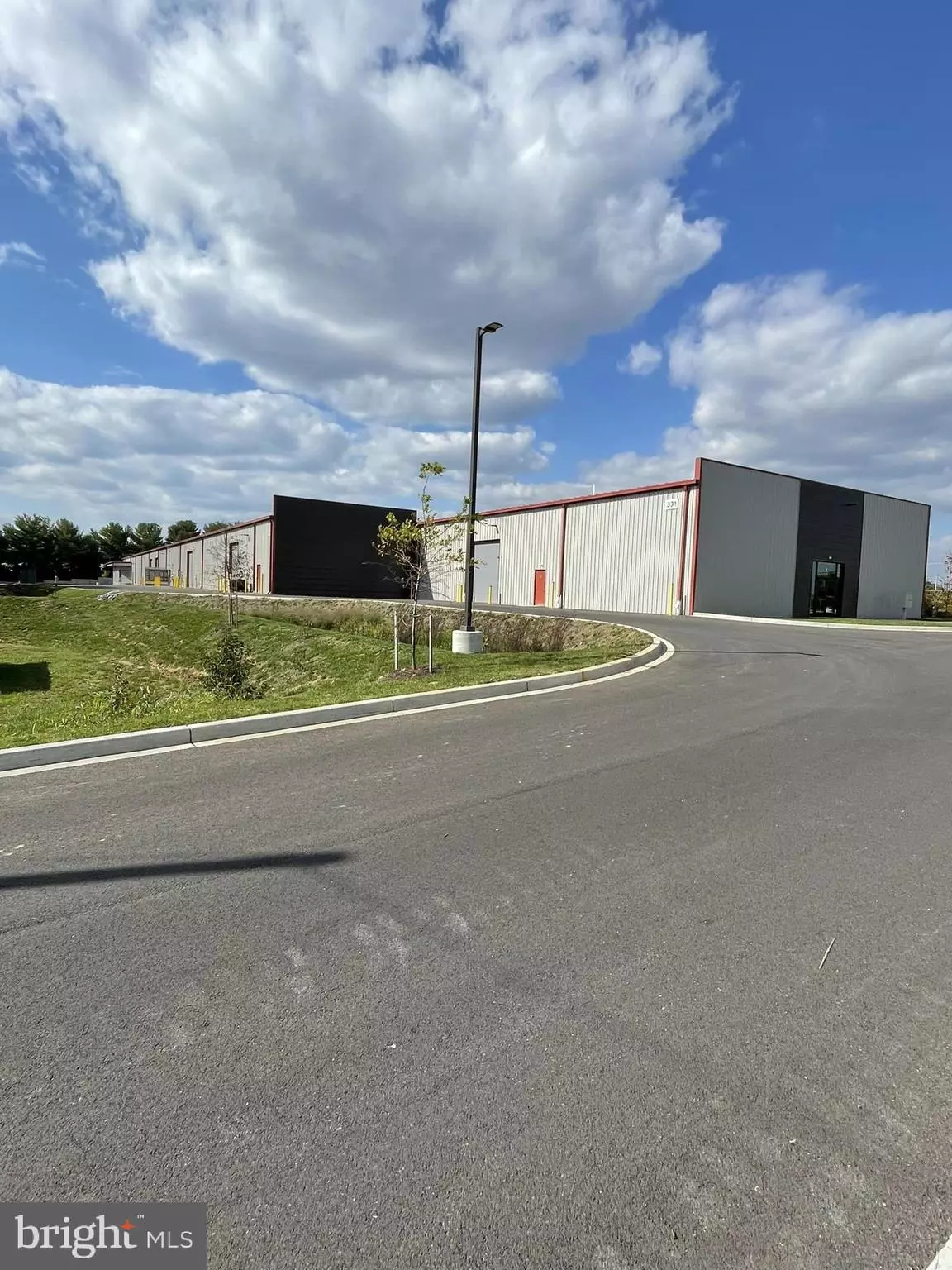 Frederick, MD 21701,331 AVIATION WAY #UNIT 4