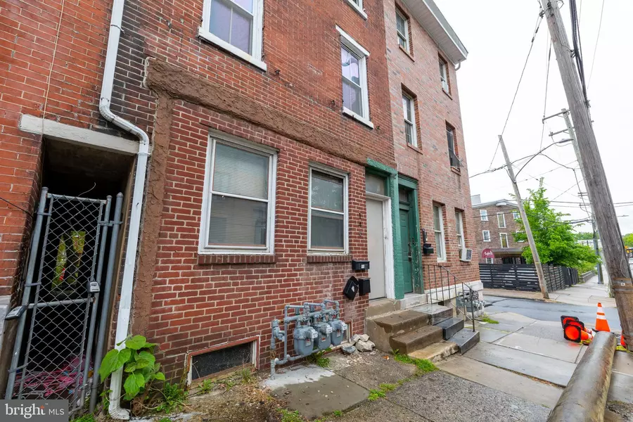 146 W MARSHALL ST, Norristown, PA 19401