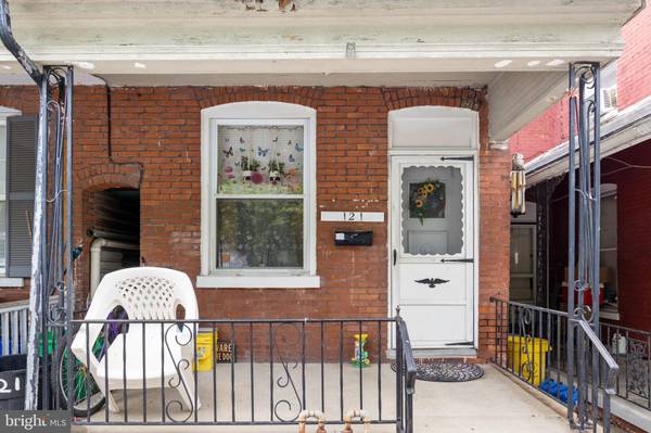 York, PA 17403,121 BUTLER AVE