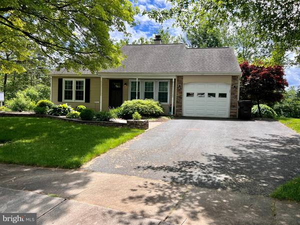 7 RAVENS CT, Reading, PA 19606