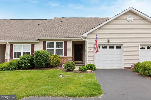 325 JEFFERSON CT, Royersford, PA 19468