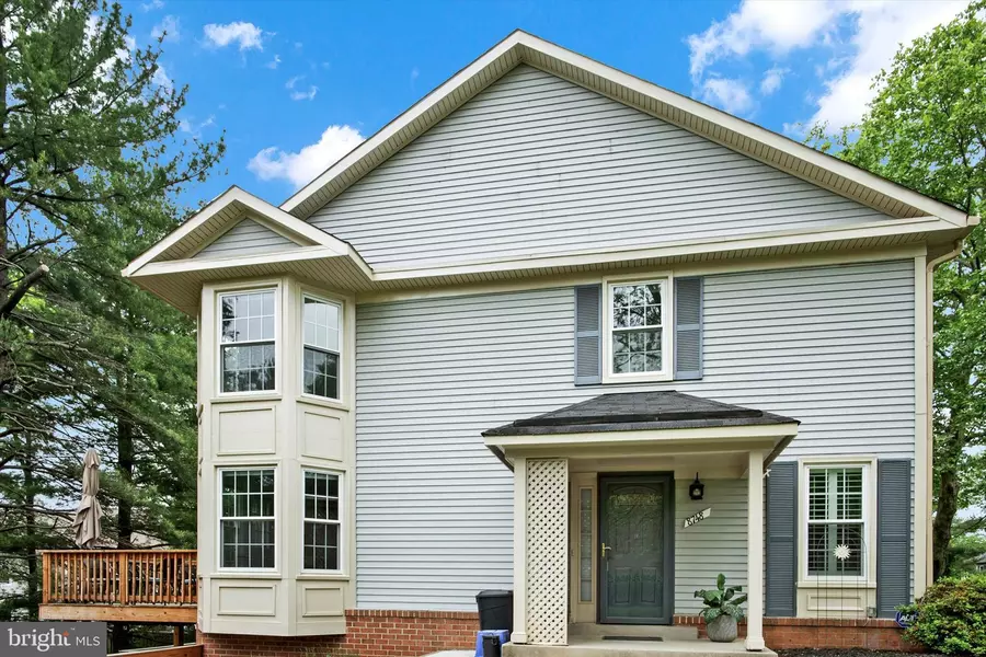 8748 RAVENGLASS, Montgomery Village, MD 20886