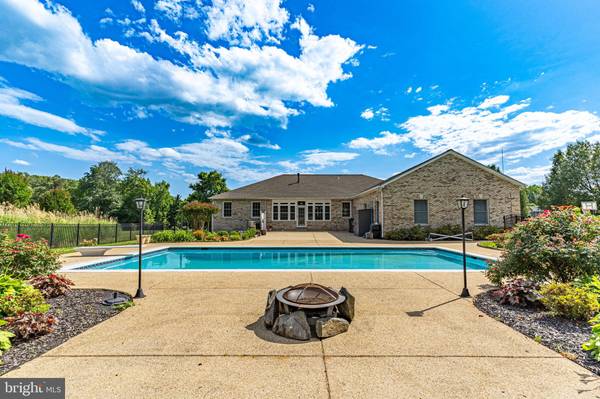Waldorf, MD 20601,13800 BALLANTRAE LN