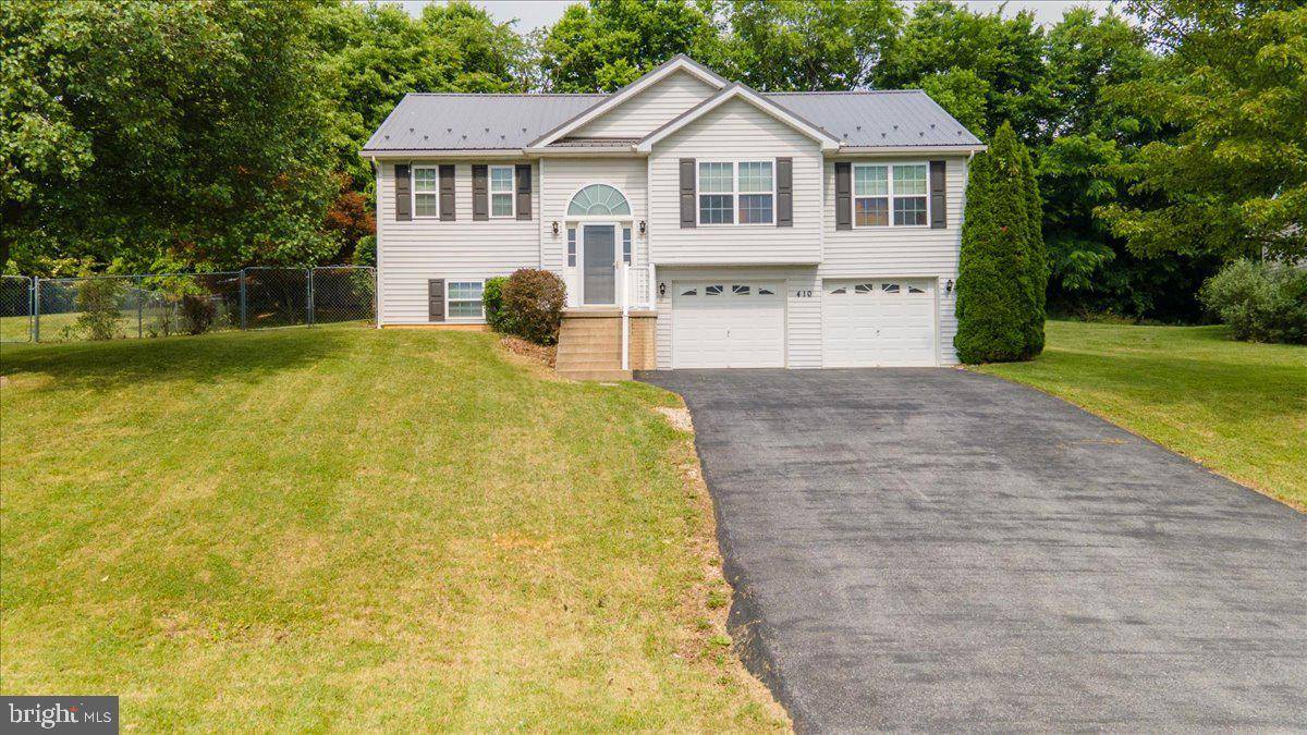 Hedgesville, WV 25427,410 PACIFIC BLVD