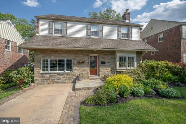 33 RITTENHOUSE RD, Broomall, PA 19008