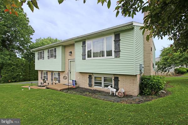 1595 JODY AVE, Lebanon, PA 17046