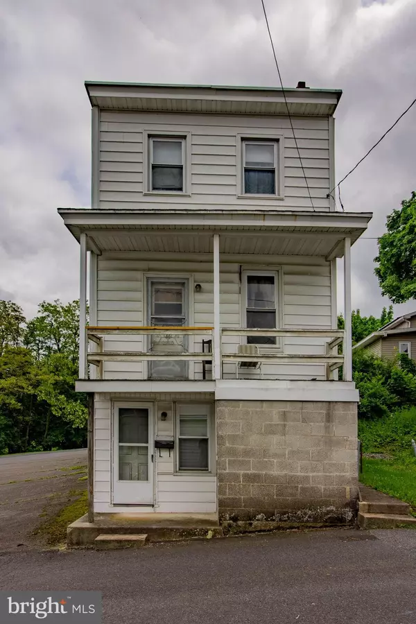 Minersville, PA 17954,205 LINDEN ST