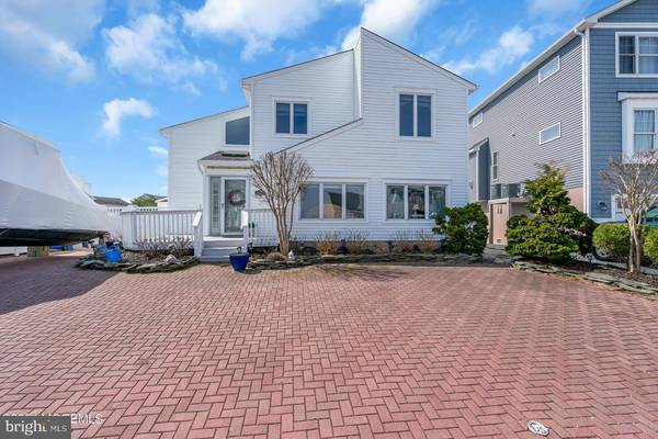 2012 MILL CREEK RD,  Manahawkin,  NJ 08050