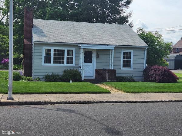 40 N 9TH ST, Quakertown, PA 18951