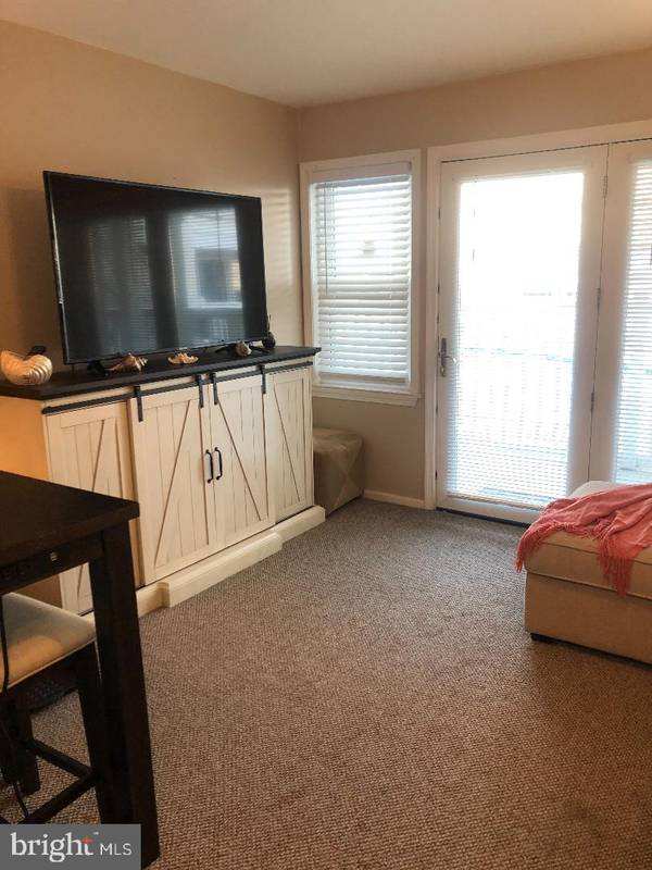 Brigantine, NJ 08203,719 E BRIGANTINE AVE #6