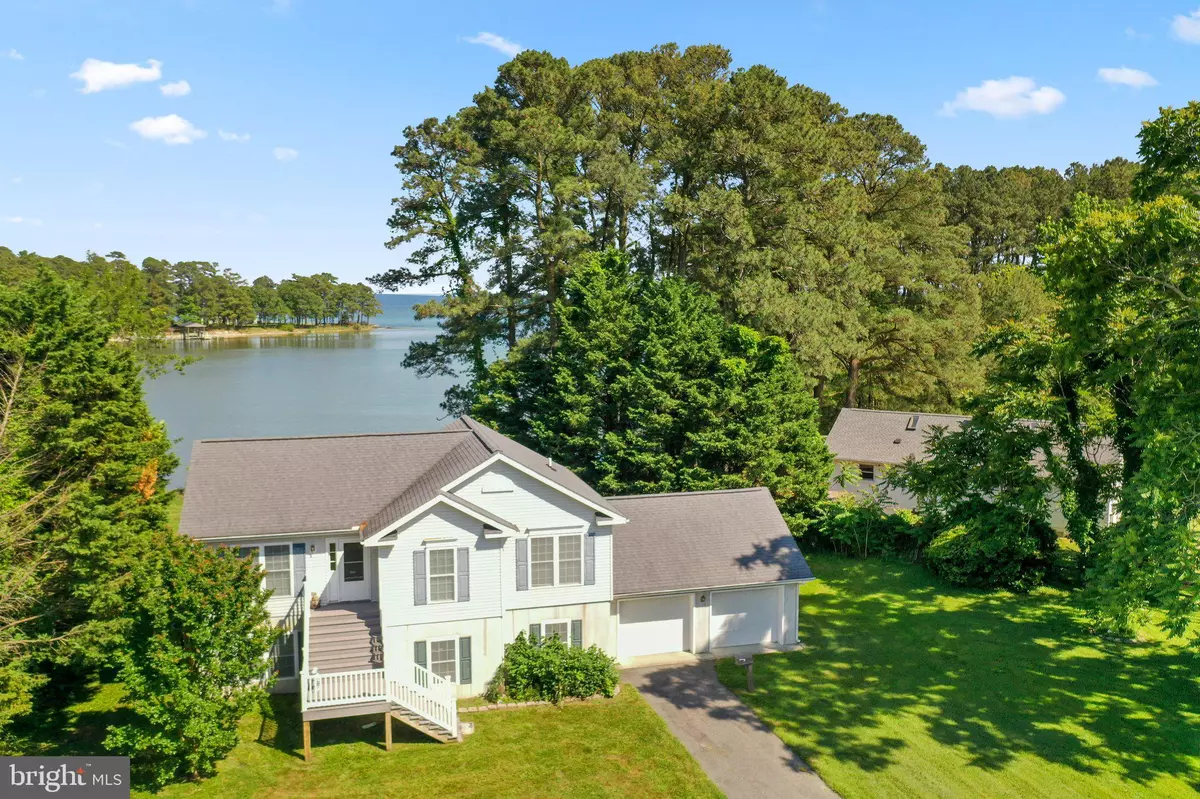 Reedville, VA 22539,415 HOPEDALE FARM RD